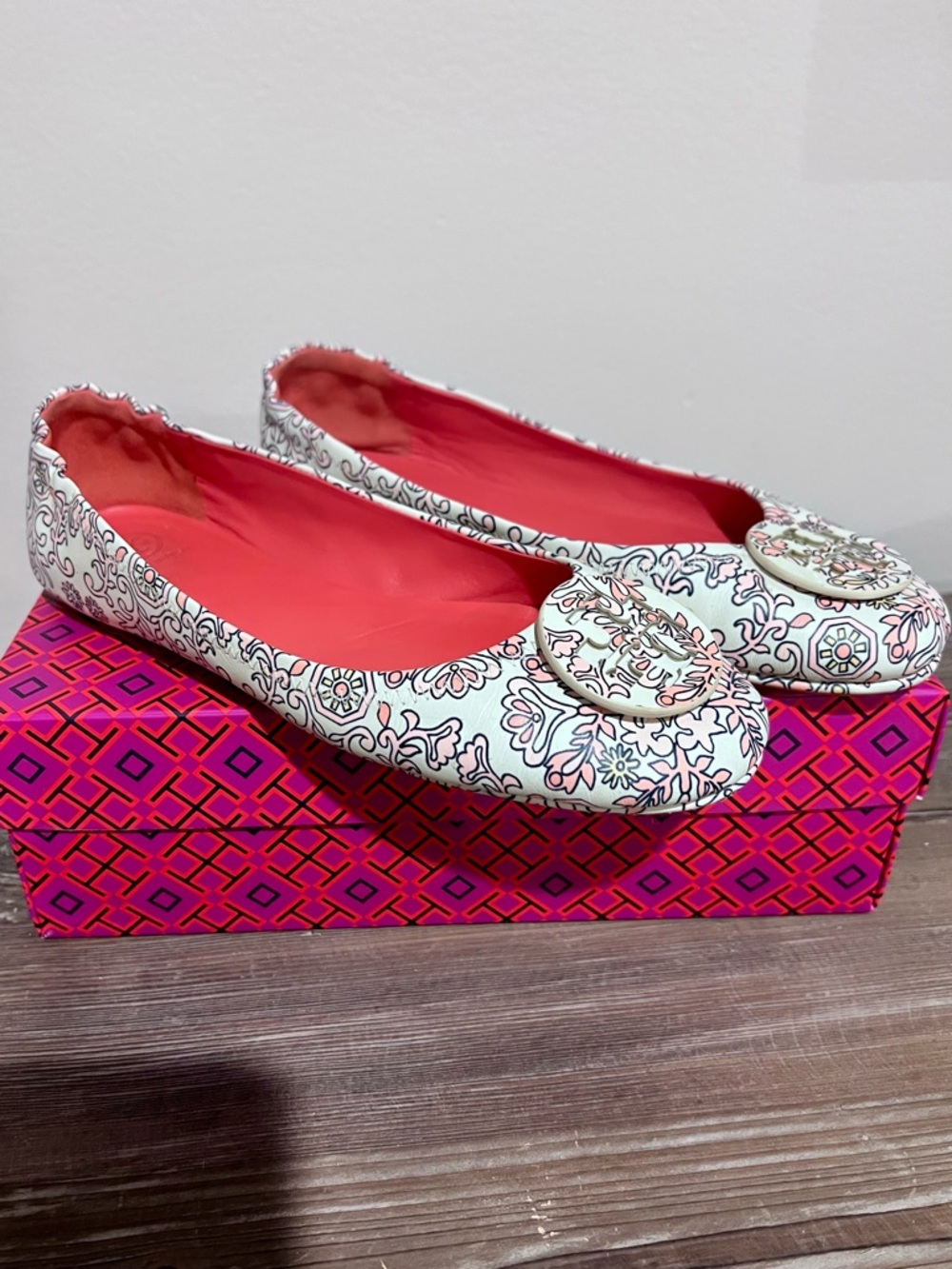 Tory Burch Minnie Travel Ballet Flats Hicks Garden Floral Leather 9.5 Box + Bag
